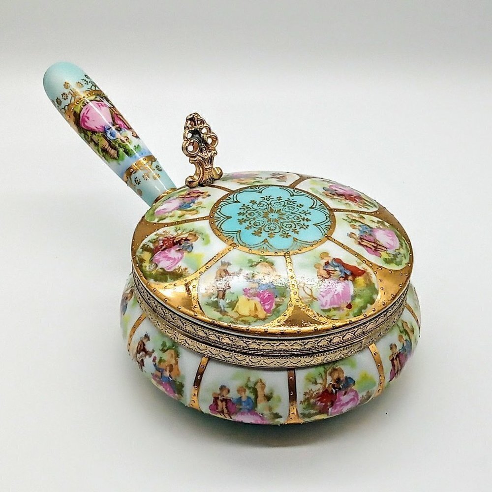 Fragonard Porcelain Silent Butler Crumb Catcher